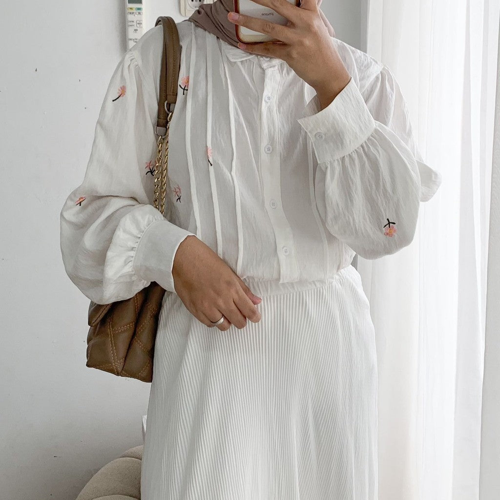 DenaiaShirtLinenFlowerBordir