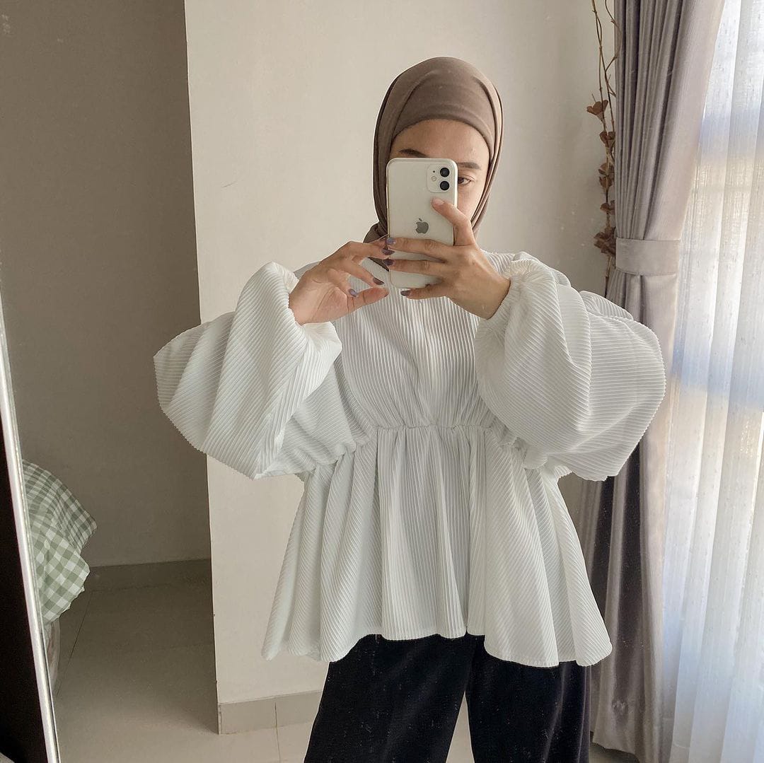 Syamaita Original Heira Pleats Blouse Busui Dan Wudhu Friendly Baju Wanita Muslim Atasan Basic Dewasa Santai