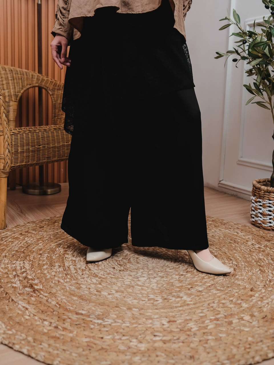 Yure Slayer Cullote Pants Kulot Celana Senorita Mix Lace Syamaita Original