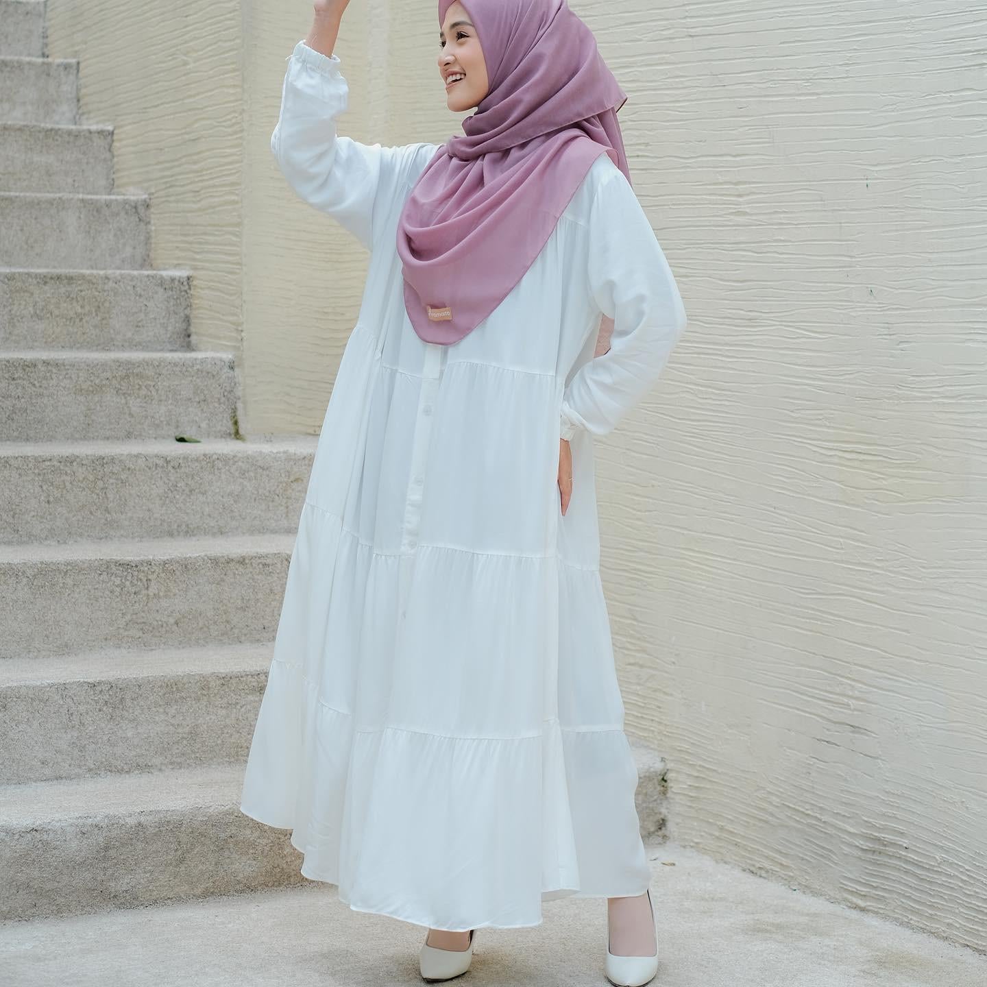 Syamaita Tsania Midi Dress Ruffle Tumpuk Rayon Twill Gamis Wanita Muslim